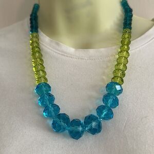 Erica Lyons Blue & Chartreuse Green Faceted Bead‎ Necklace
